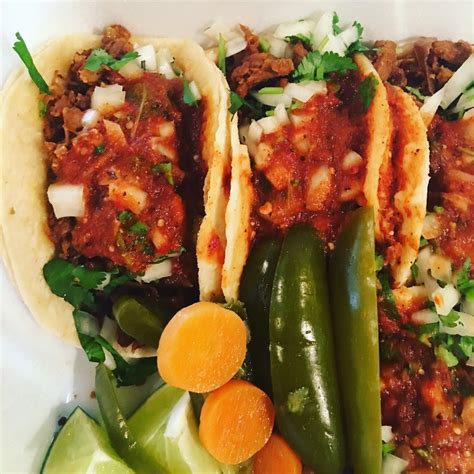 Tacos guadalajara - Top 7 de las mejores taquerías de Guadalajara. ZonaGDL | | Blog | No hay comentarios. Si algo nos caracteriza a los tapatíos es nuestro gusto por los tacos en sus diferentes especialidades: de carne asada, …